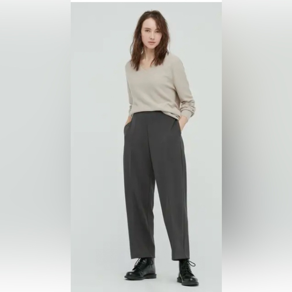 Uniqlo Stretch Double Face Straight Pants size XS